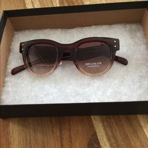 Banana Republic brown and tan ombré sunglasses
